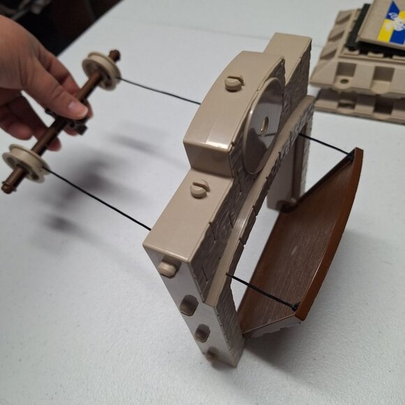 Fisher Price Trio Kings Castle Replacement Pieces Drawbridge Bases Kingdom Parts - Picture 4 of 9